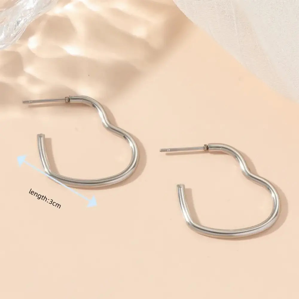Hold Your Heart – Silver Earrings