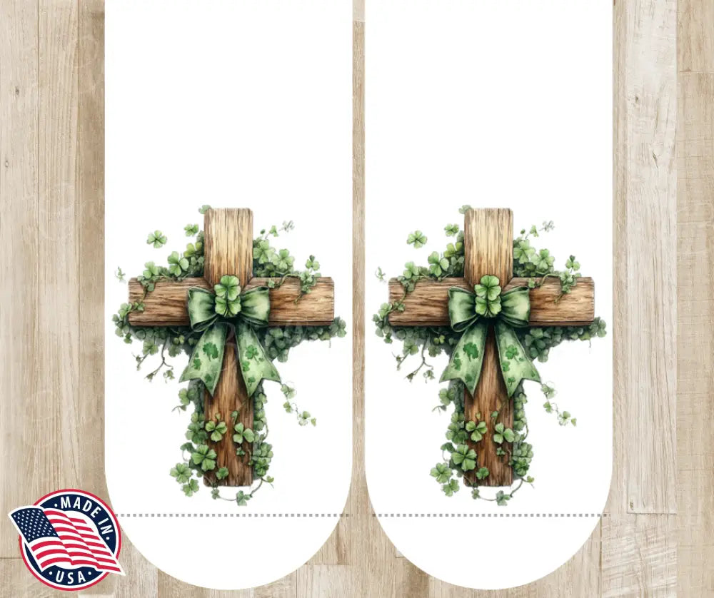 Loved – White Socks