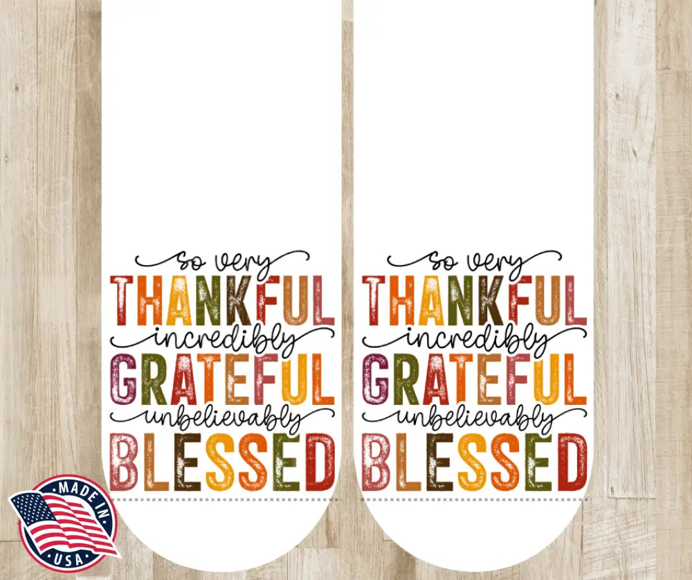 Thankful Grateful Blessed – Multi Socks