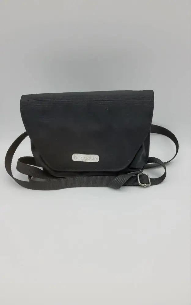 Baggallini – Black - Crossbody Bags