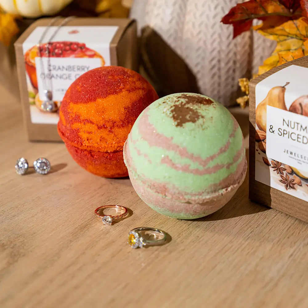 Cranberry Orange Glaze 10oz Mystery Jewelry Bath Bomb - Bath Bomb