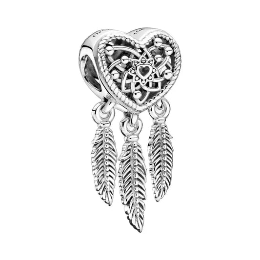 Day Dreaming – Silver Charms