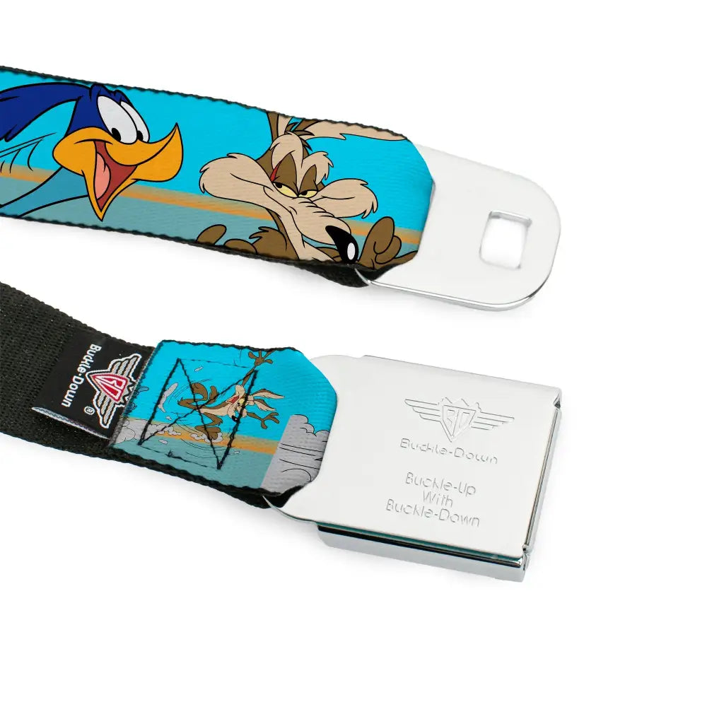 Looney Tunes Logo Full Color White Seatbelt Belt - Road Runner/Wile E. Coyote Scene2 Desert Webbing Seatbelt Belts