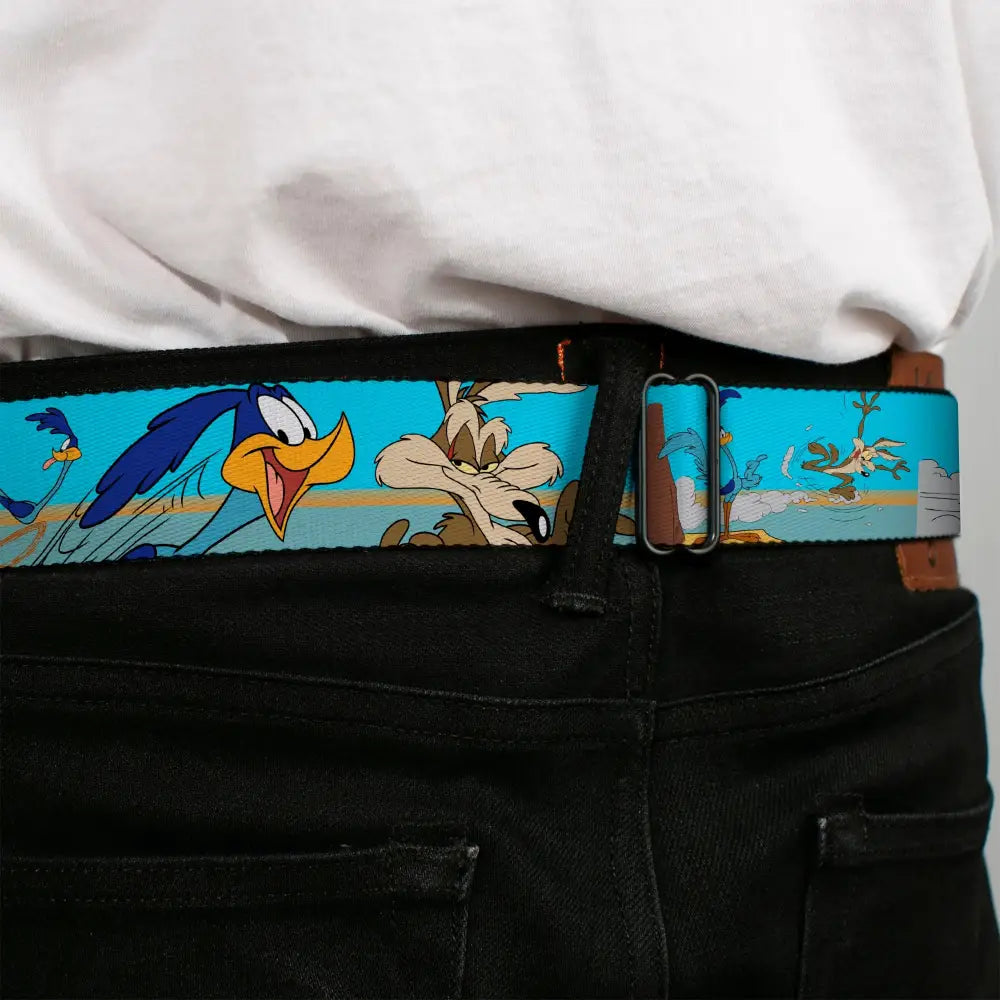 Looney Tunes Logo Full Color White Seatbelt Belt - Road Runner/Wile E. Coyote Scene2 Desert Webbing Seatbelt Belts