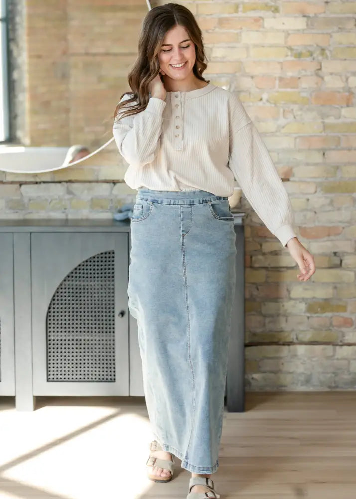 Donna Classic Wash Maxi Denim Skirt - IC Skirts