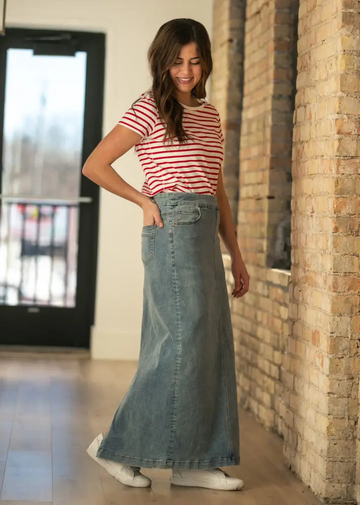 Donna Classic Wash Maxi Denim Skirt - IC Skirts