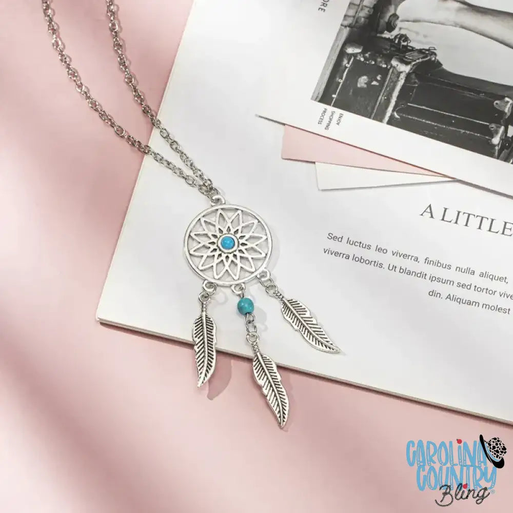 Feathers Fly – Blue Necklace