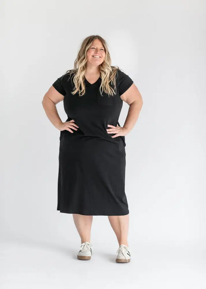 Finley V-neck T-shirt Dress Black / 3XL IC Dresses
