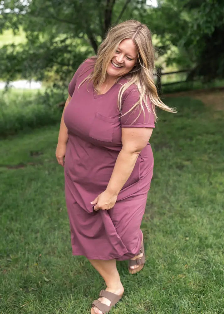 Finley V-neck T-shirt Dress Mulberry / 1XL IC Dresses