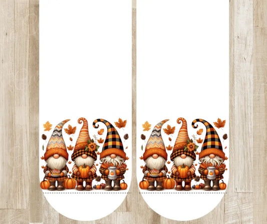 Gnome Giving – White Socks