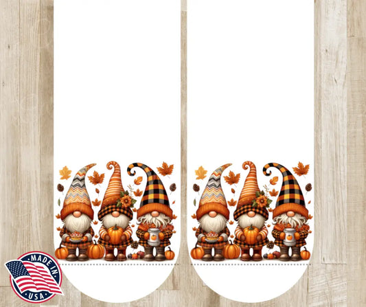 Gnome Giving – White Socks