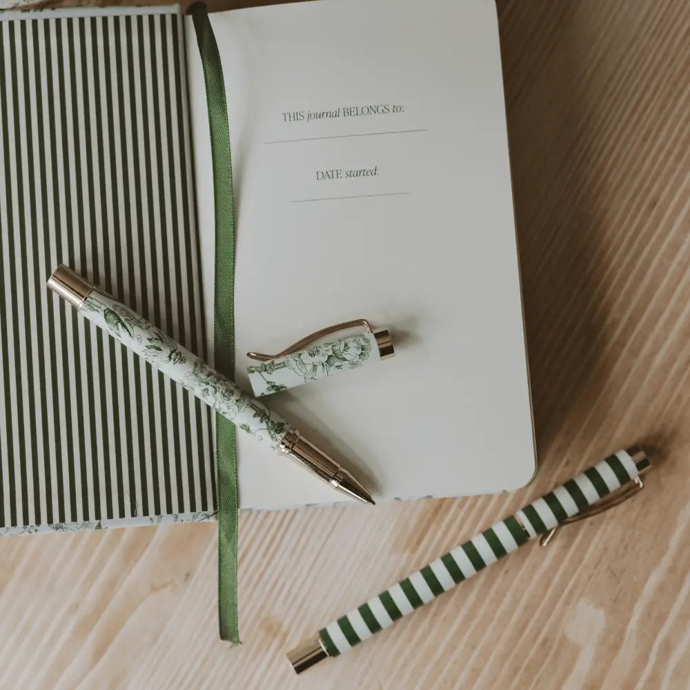 Green Floral Pen Set Pens