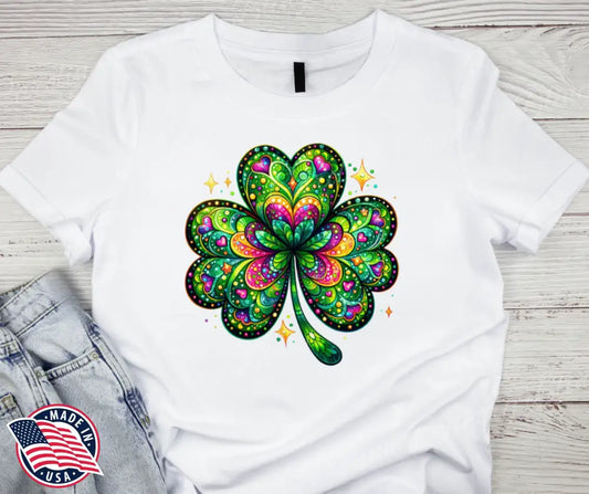 Groovy Luck – White Small / Short Shirt