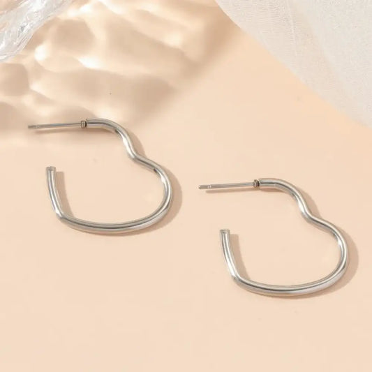 Hold Your Heart – Silver Earrings