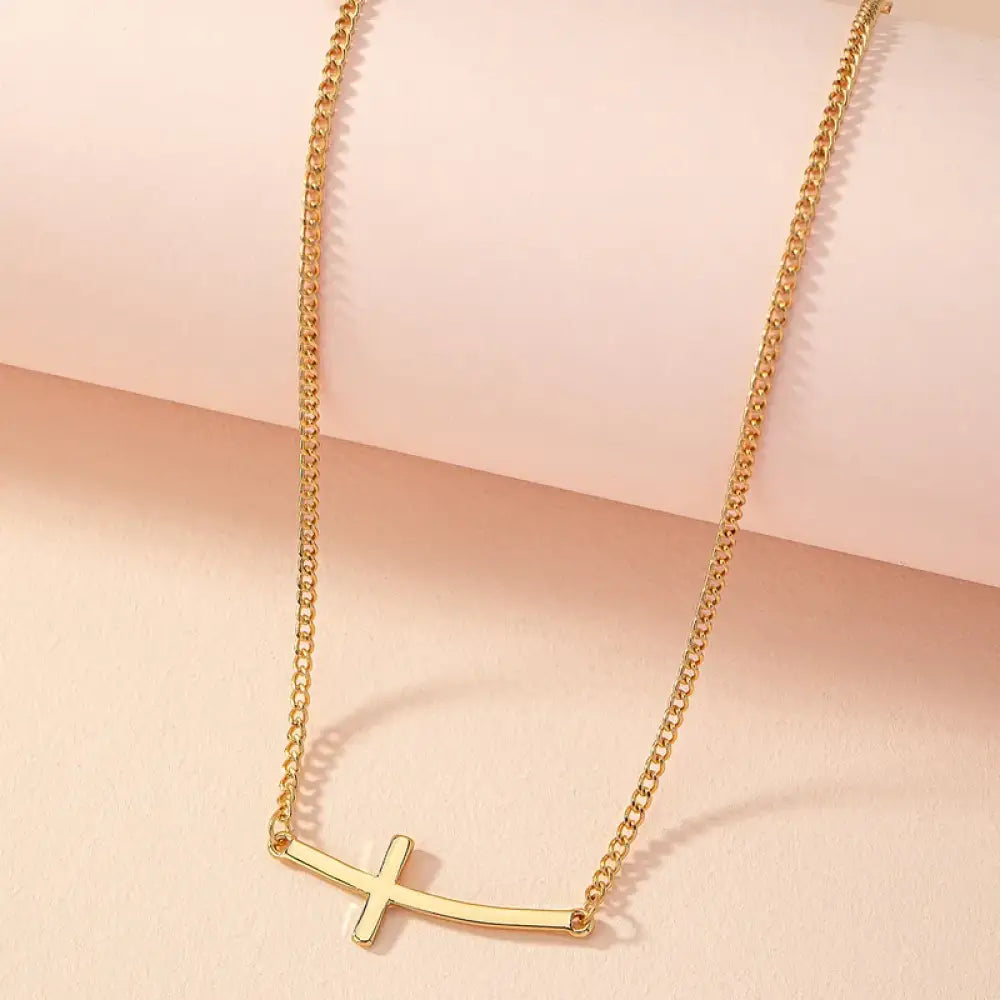 Keeping Love Close – Gold Necklace