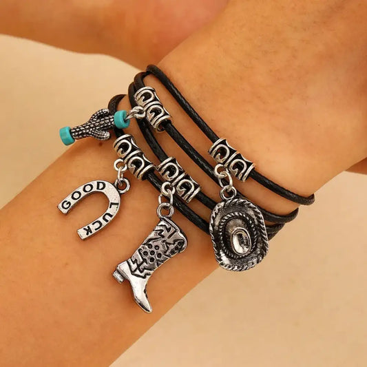 Little Bit of Country – Black Bracelet
