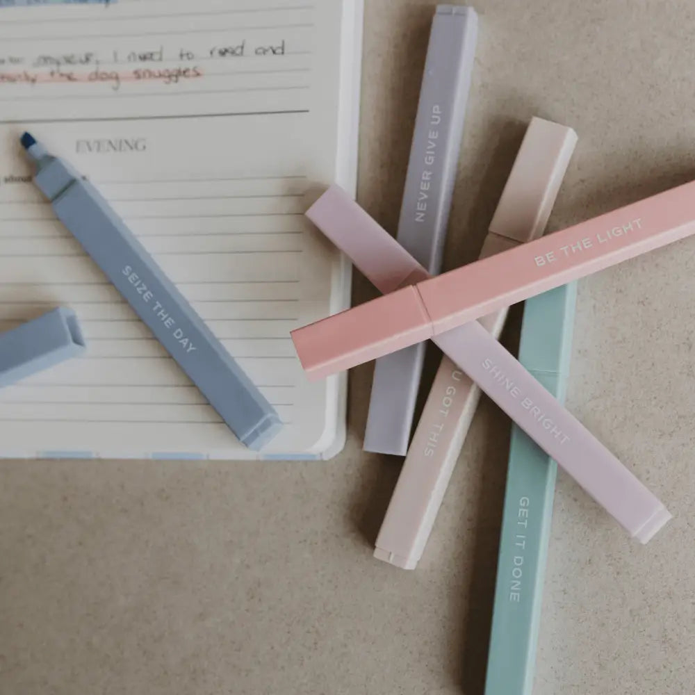 Neutral Highlighters Set Highlighters