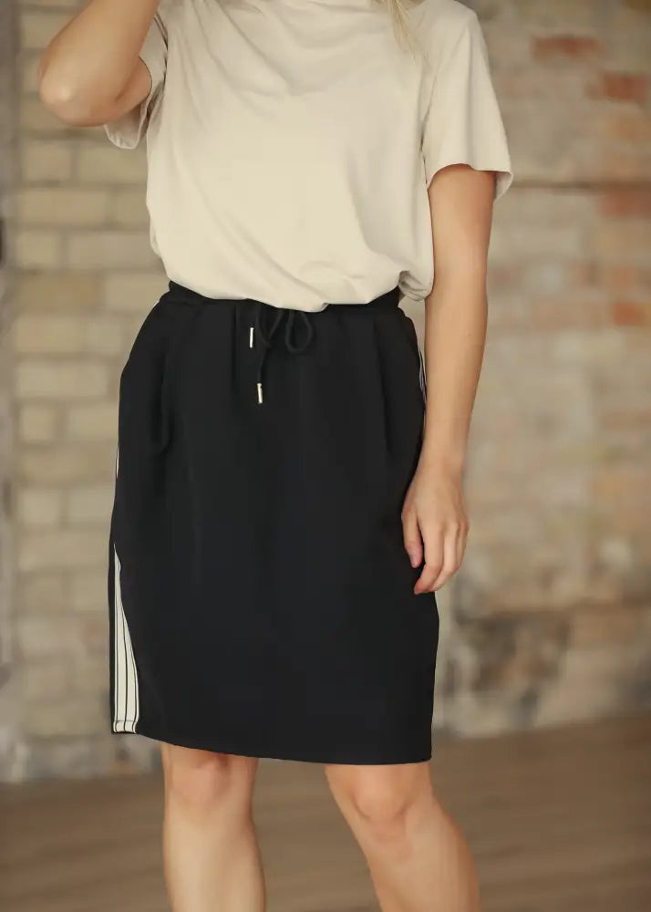 Nina Mid-Rise Track Skirt IC Skirts