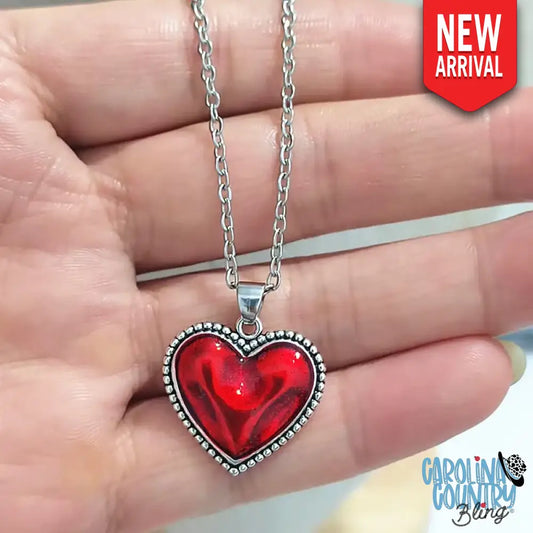 Oh My Heart – Red Necklace