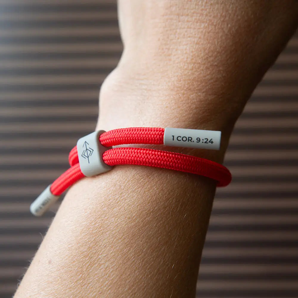 Pursue Greatness 1 Corinthians 9:24 bracelet
