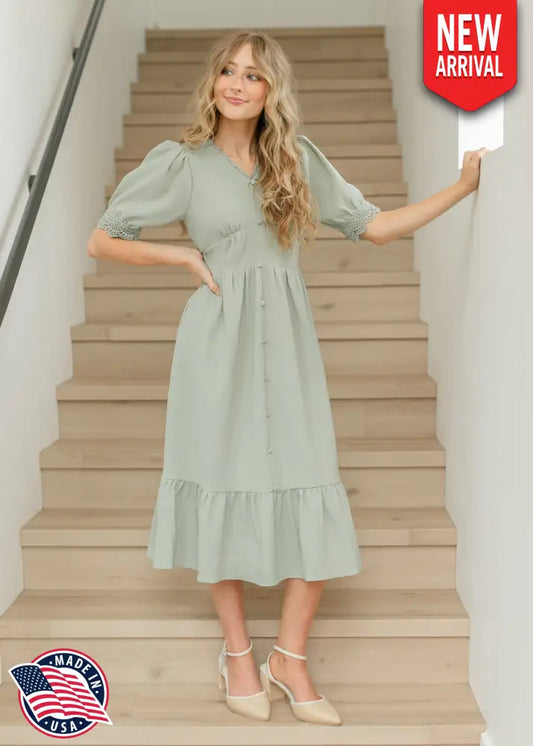 Scarlet Scalloped Lace Maxi Dress IC Dresses