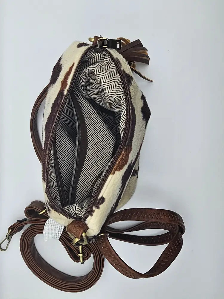 Small Town Charm – Brown - Crossbody Bags