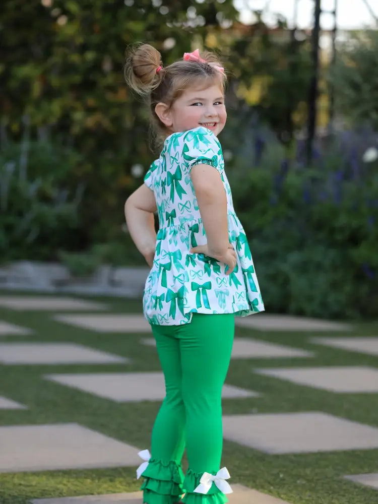 St. Patrick’s Day Bow Top and Ruffled Leggings Girls Set Outfit