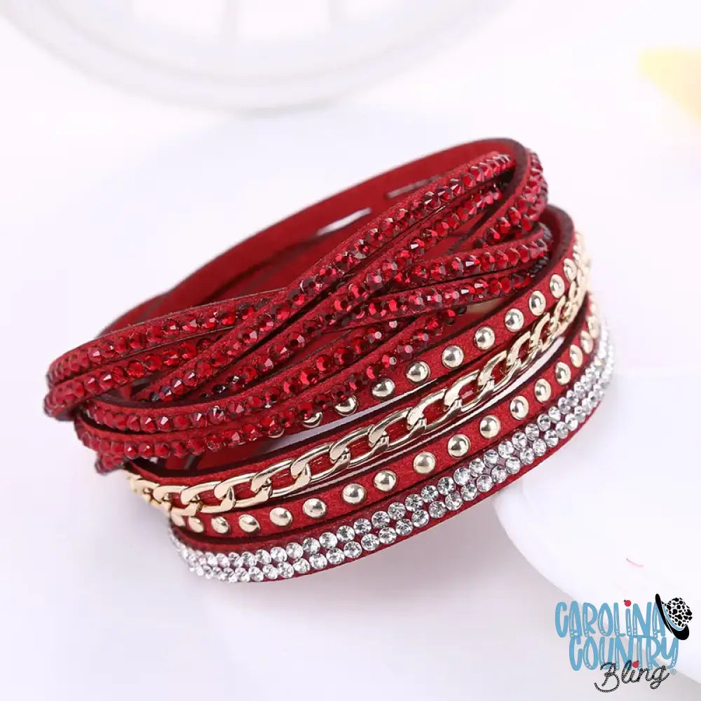 Styling – Red Bracelet