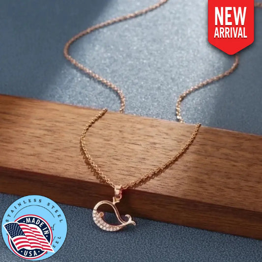 Whale of Grace – Rose Gold Necklace
