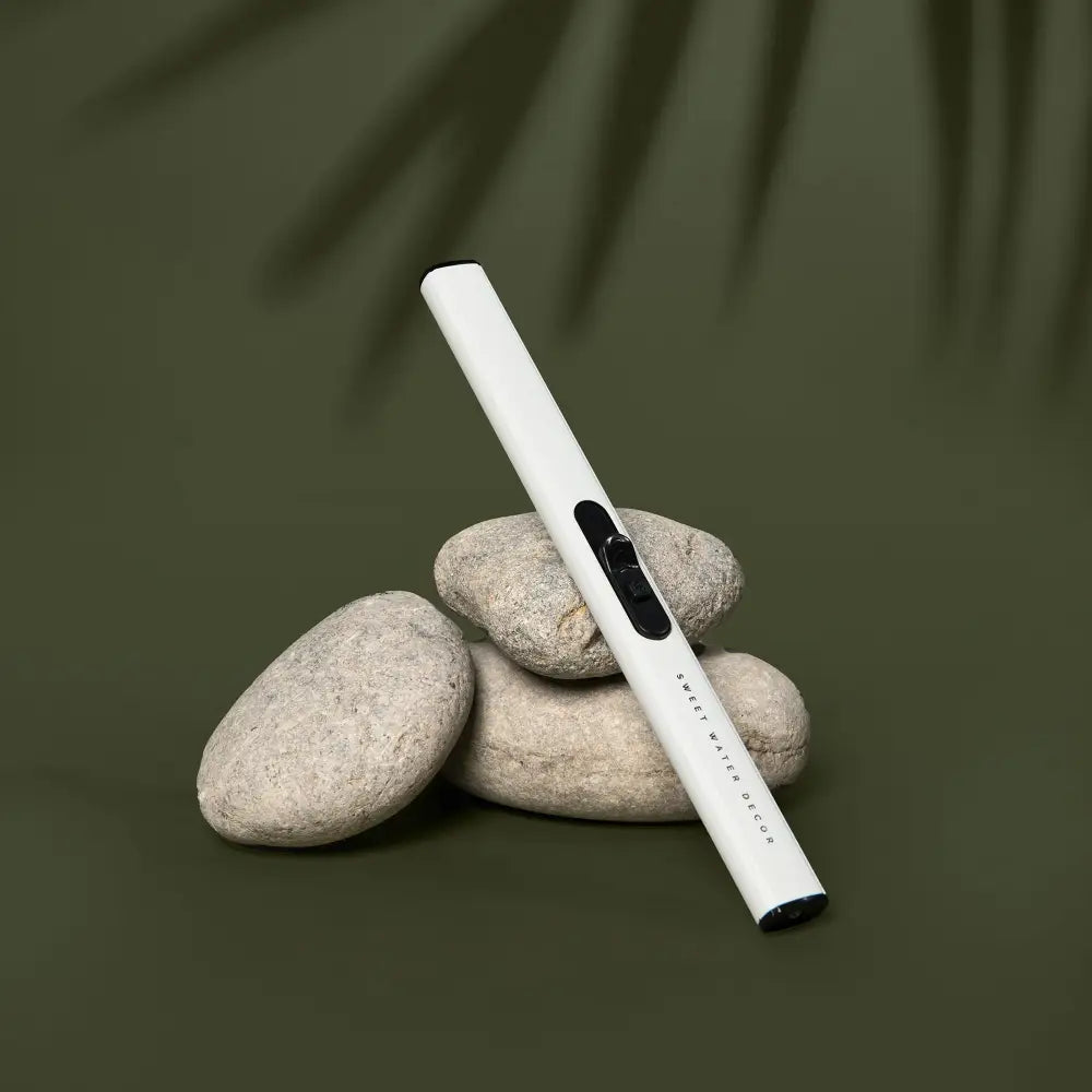 White Electric Lighter - Rechargeable Lighters